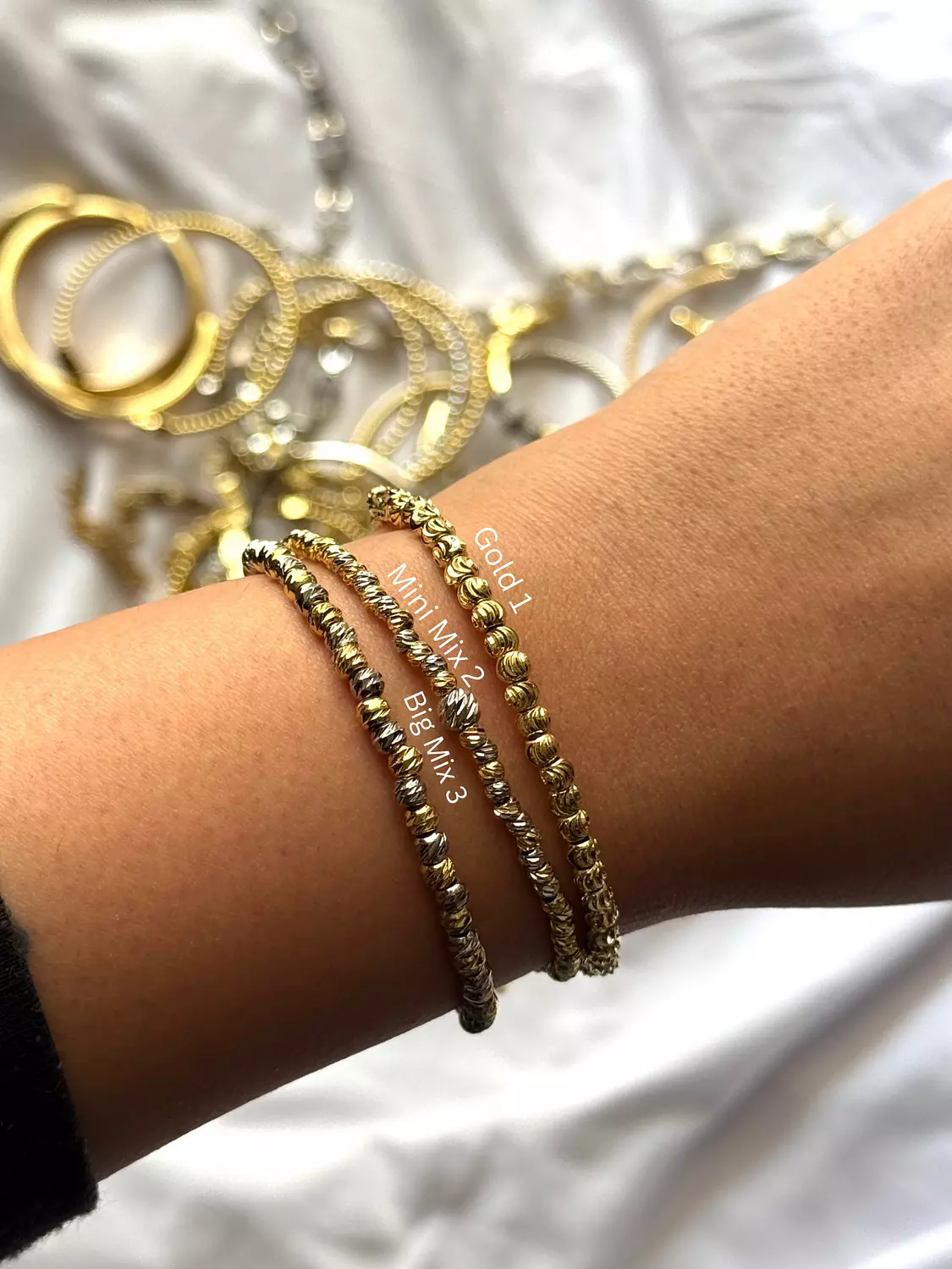 Golden dotes bracelet  5