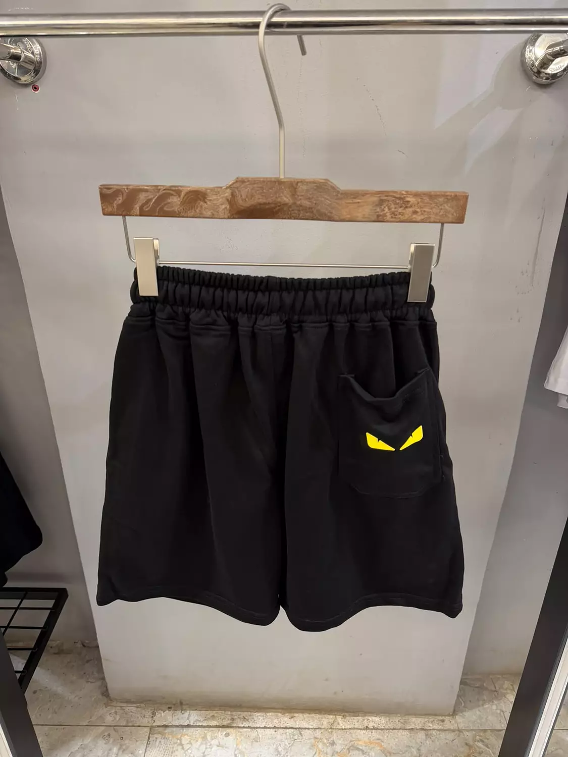 FENDI SHORT \ 2357 hover image
