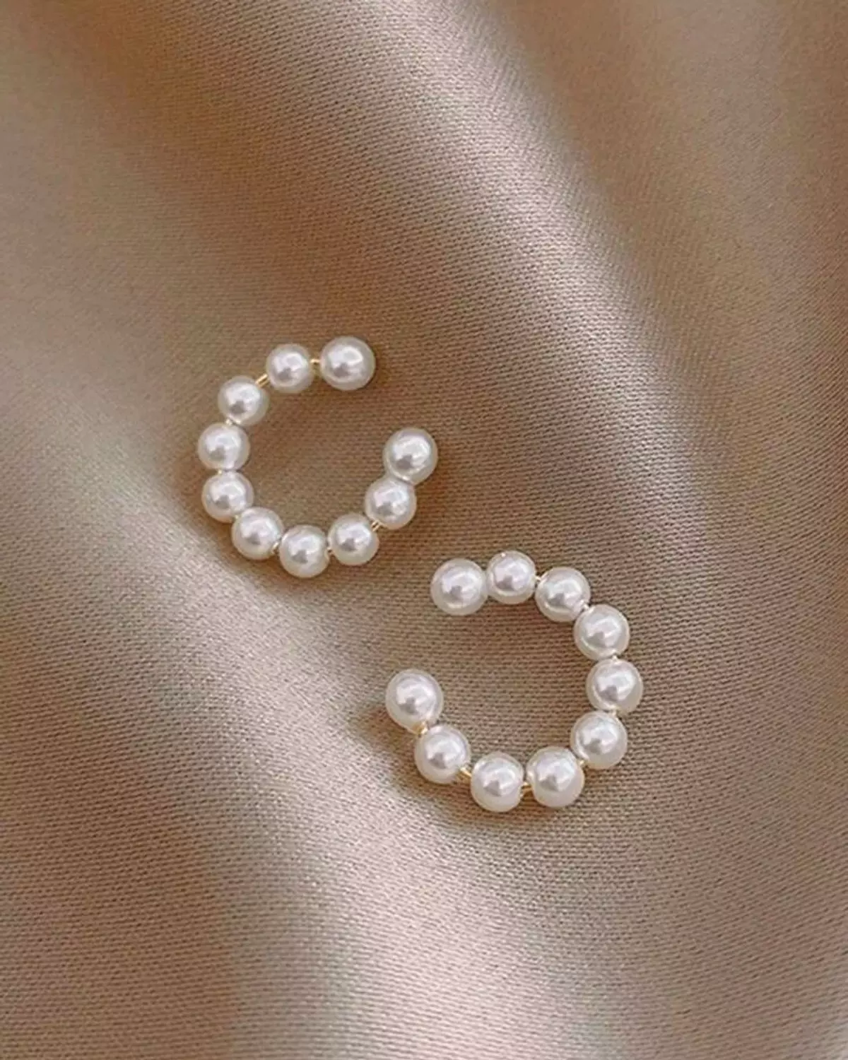 Pearl Non-Piercing Earrings 2