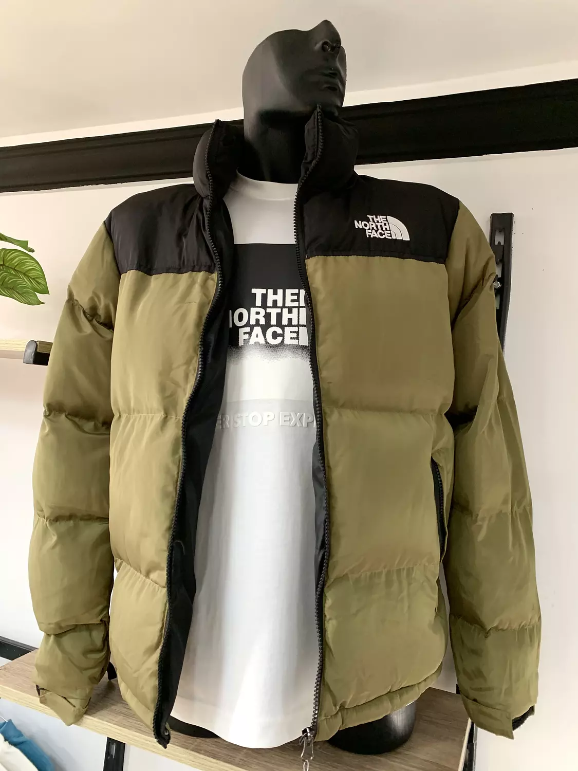 The North Face Puffer Jacket 1