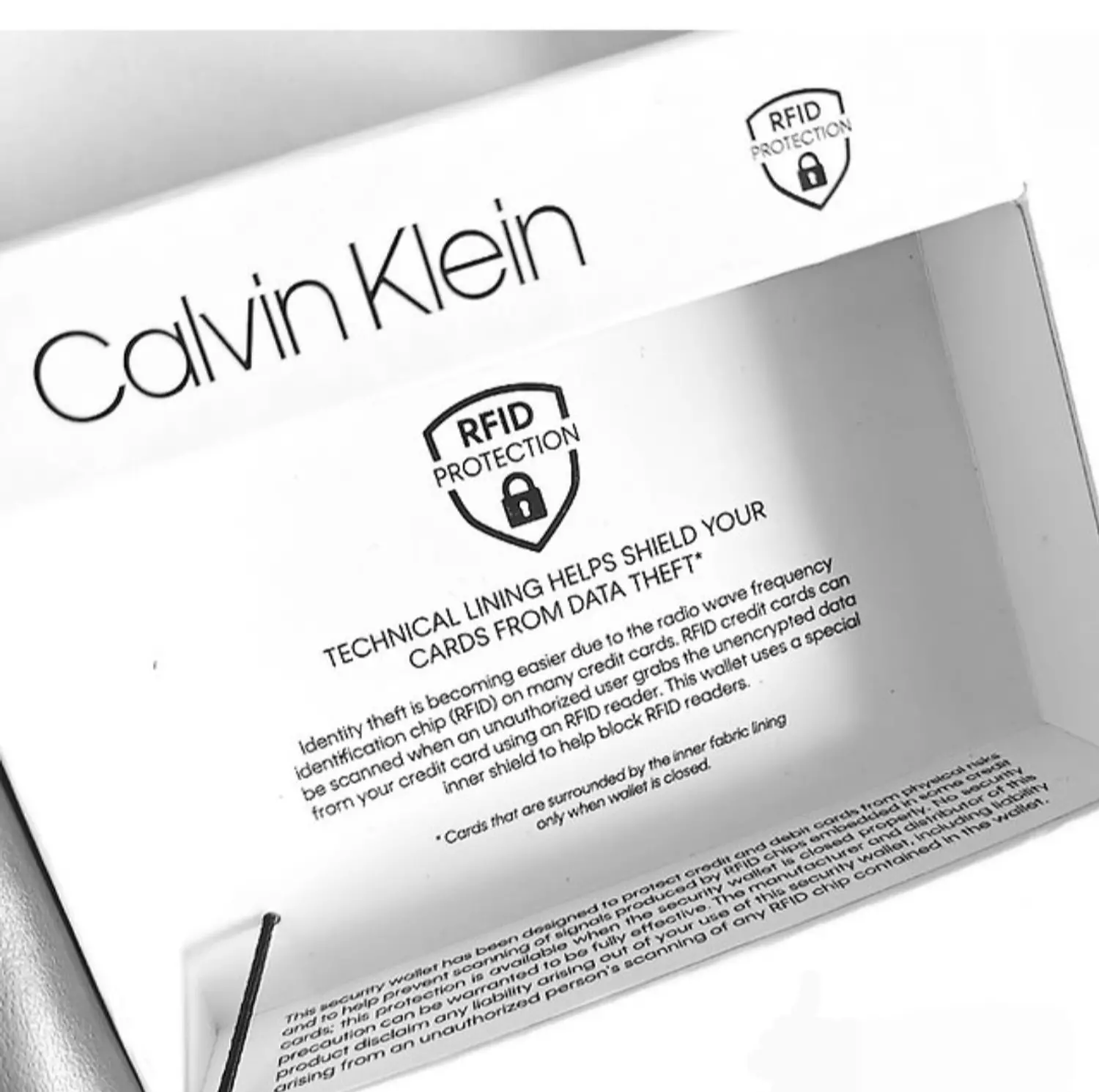 Calvin Klein men’s bifold wallet 2