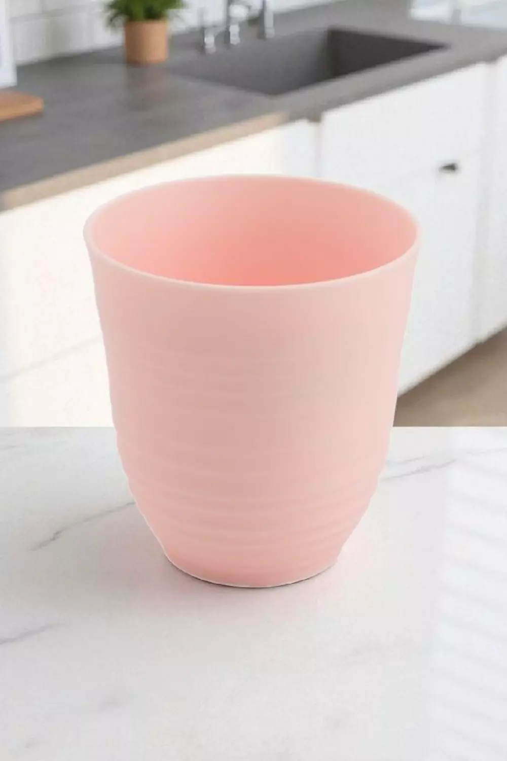 Essential ™ Cup  2