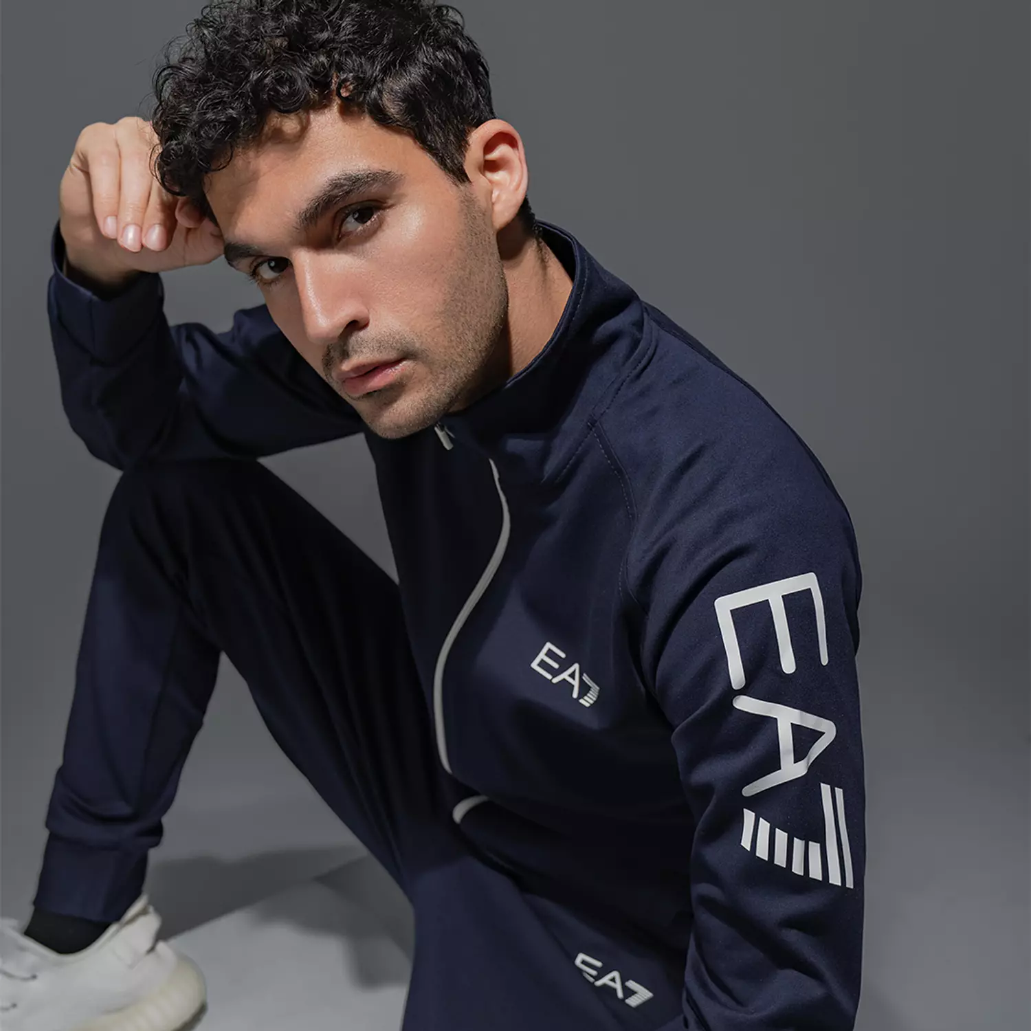 tracksuit  5