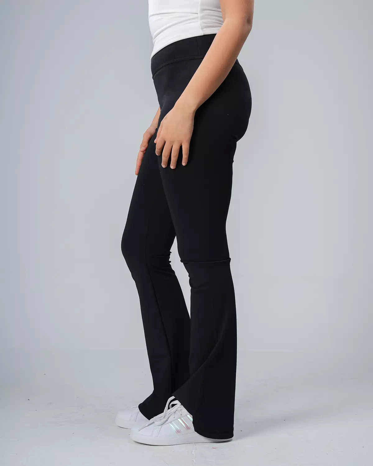 Yoga pants (black) 2