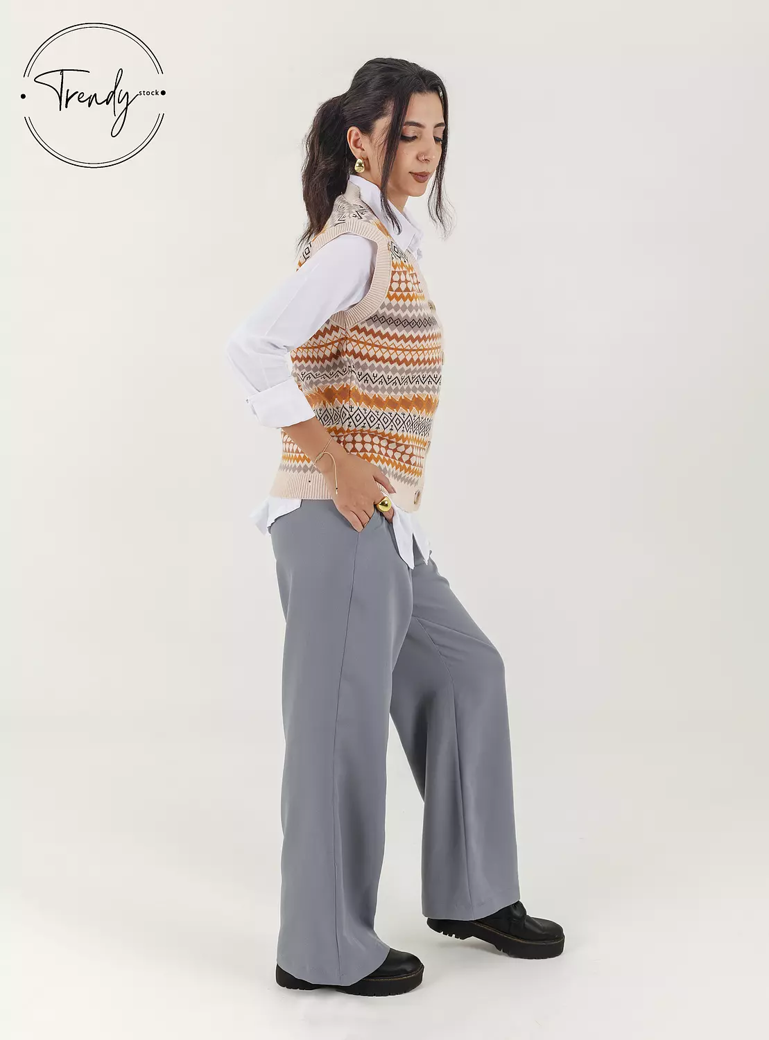 Knitted Sleeveless Vest 4