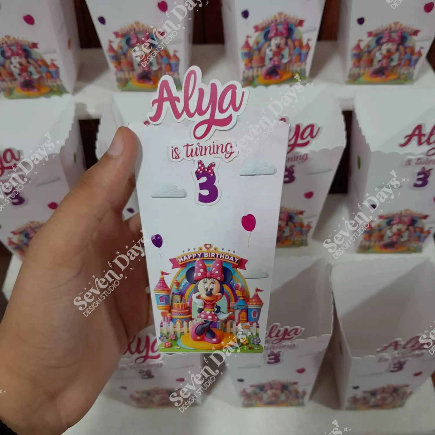 Pink Minnie Mouse Giveaways 3
