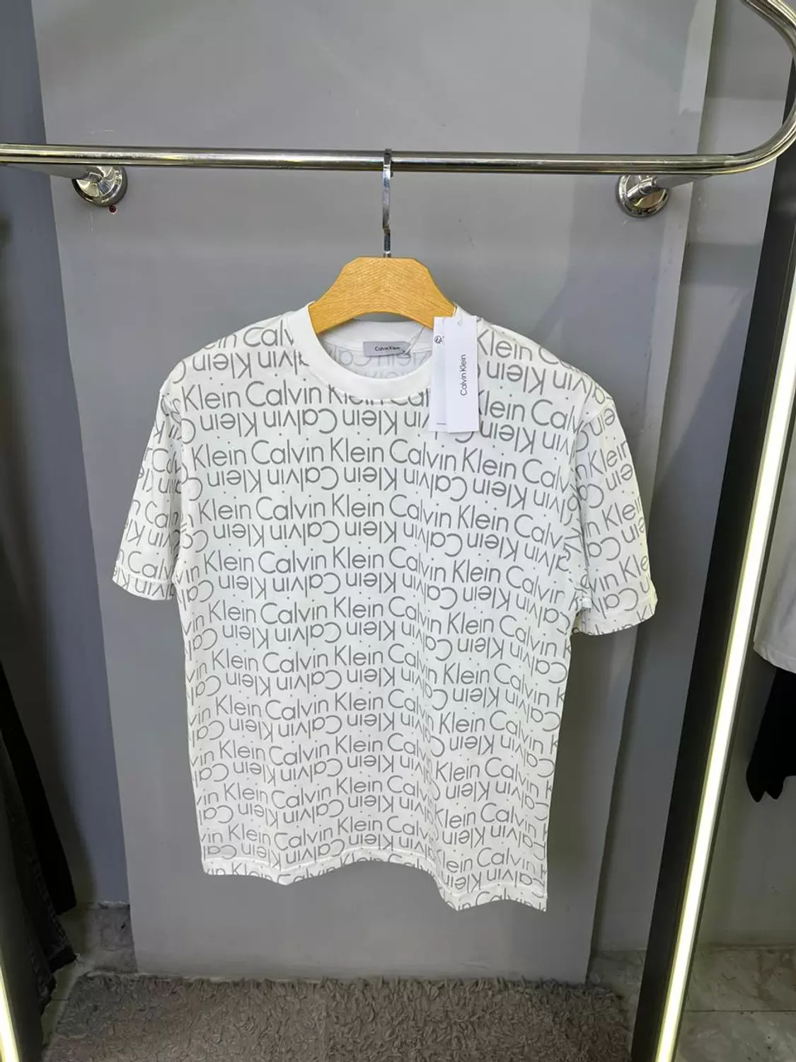 CALVIN KLIEN TSHIRT / 1313 image