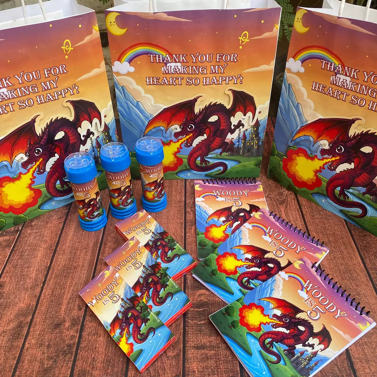 Dragon Giveaways    image