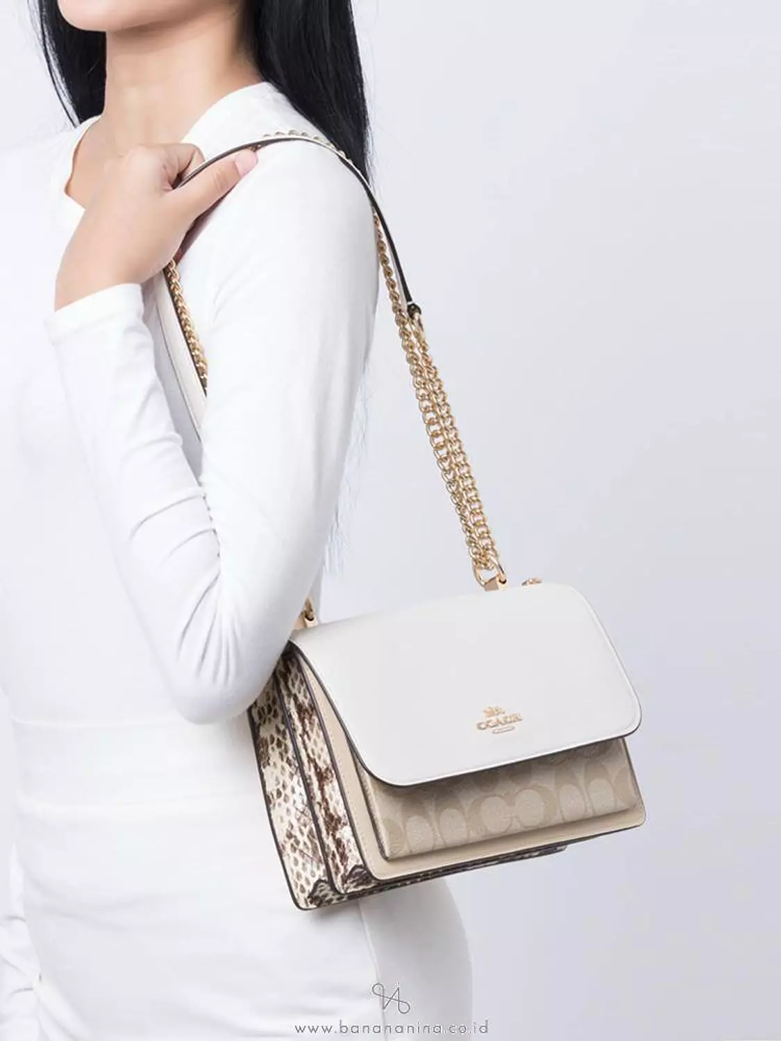 Coach Klare Crossbody Bag image