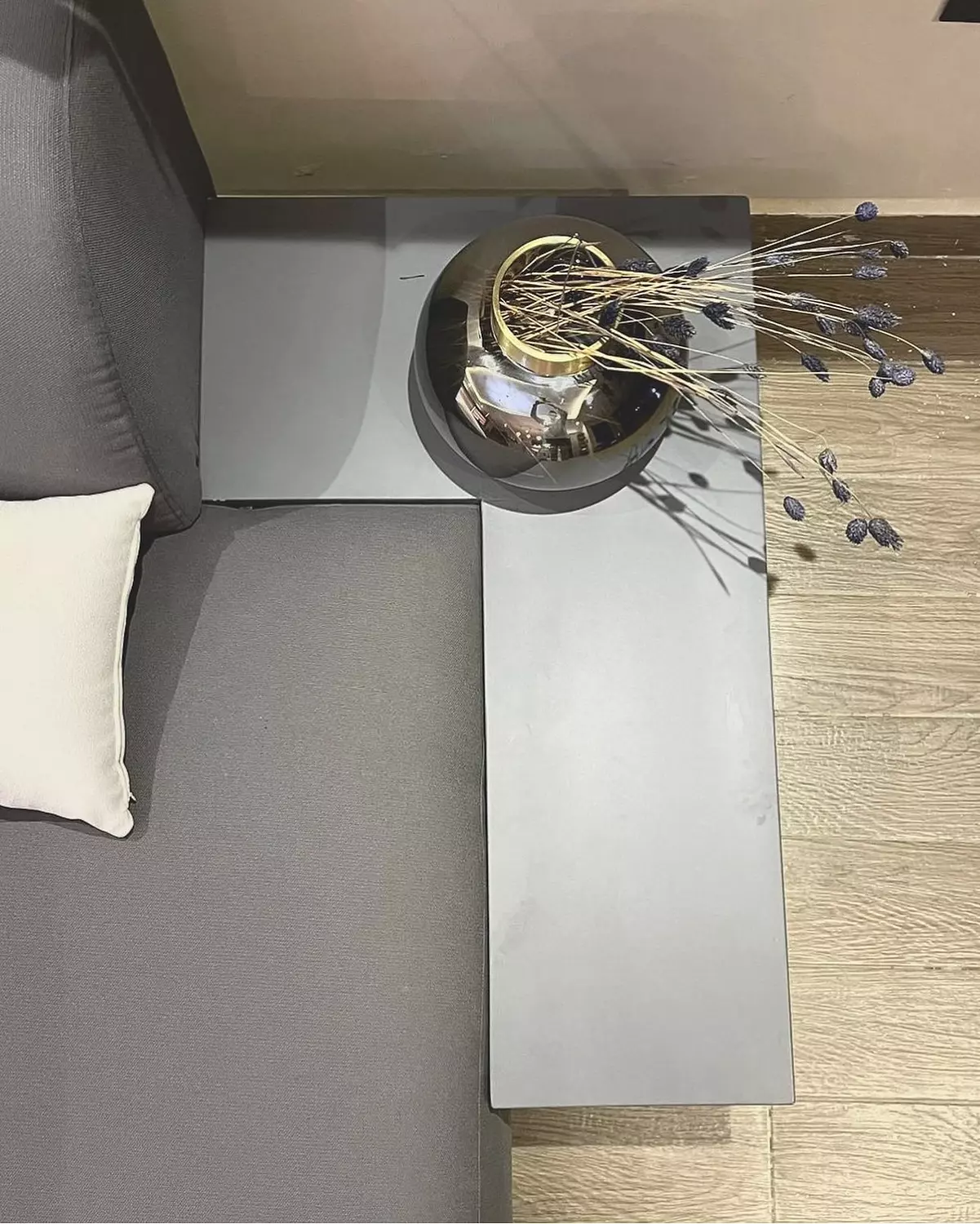 U Shaped Sofa 2