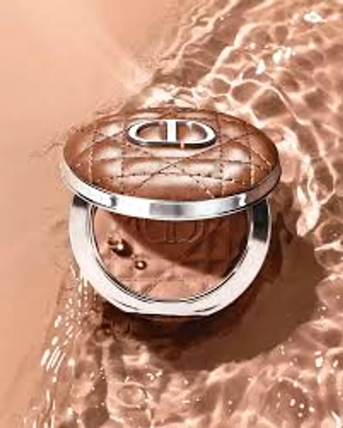 Dior Forever Nude Bronzer Glow Powder 1