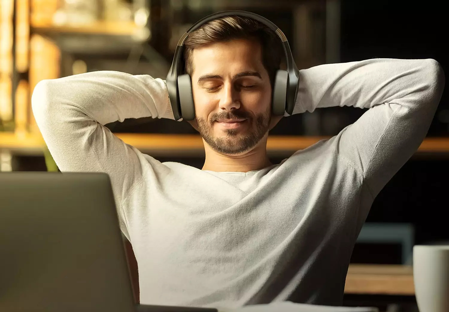Bluetooth Headphone - Powerful Sound, 25 Hours of Playtime, Foldable Design - Motorola MOTO XT500+ 6