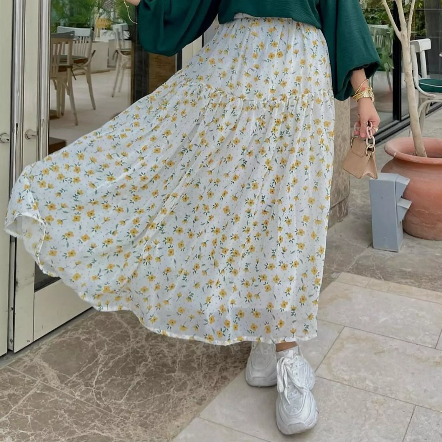 Green floral skirt 1