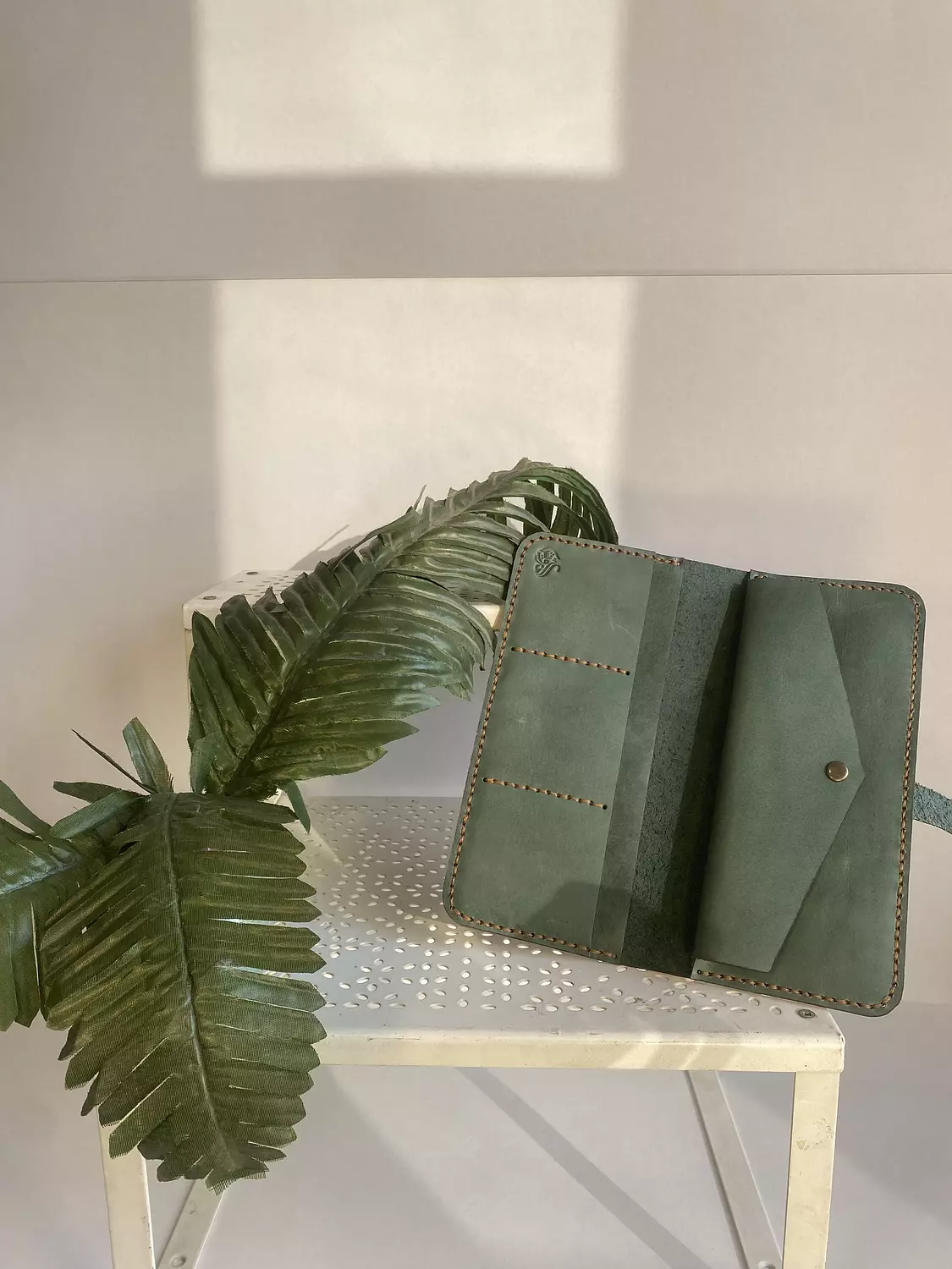 wallets  18