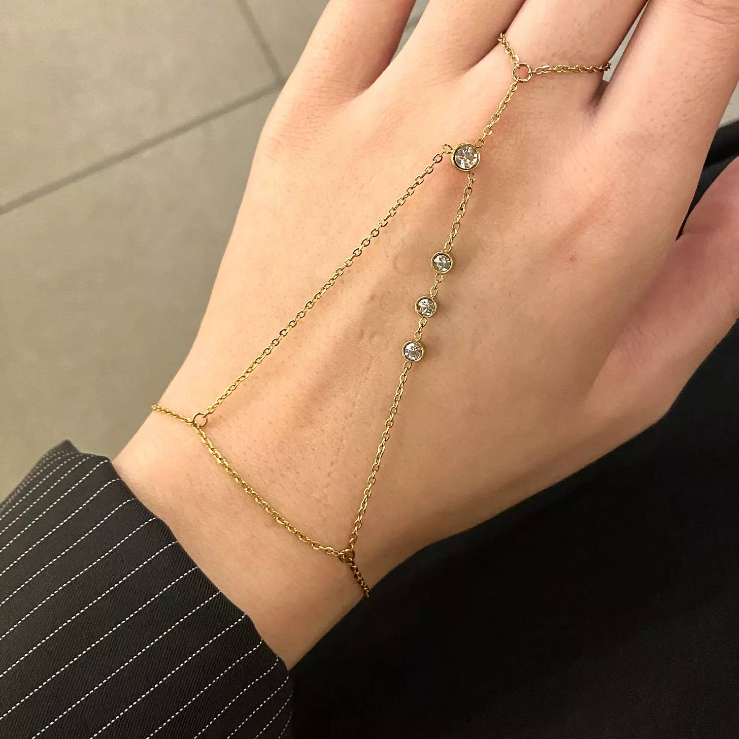 Stainless steel hand chain 2 lines with 4 crystals 2