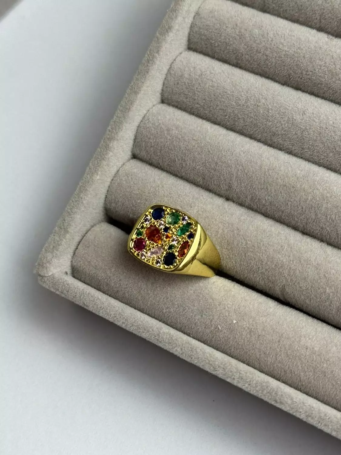 Candy Pop _ Pinky Ring  hover image