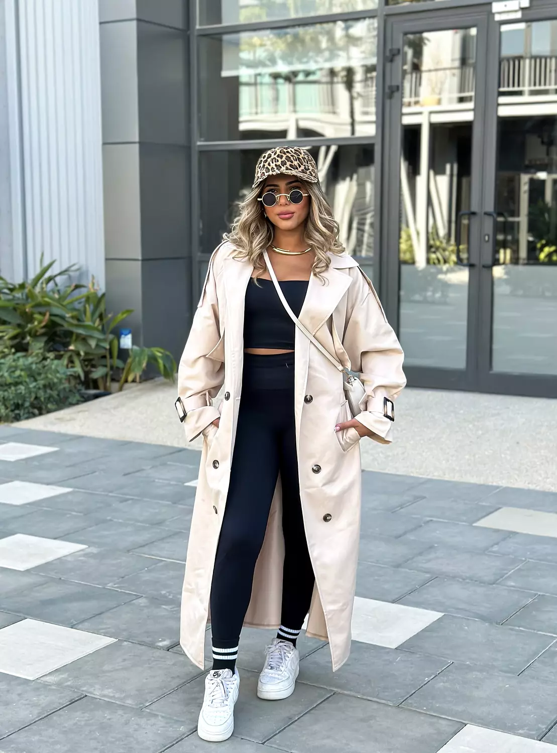 Trench coat beige  3