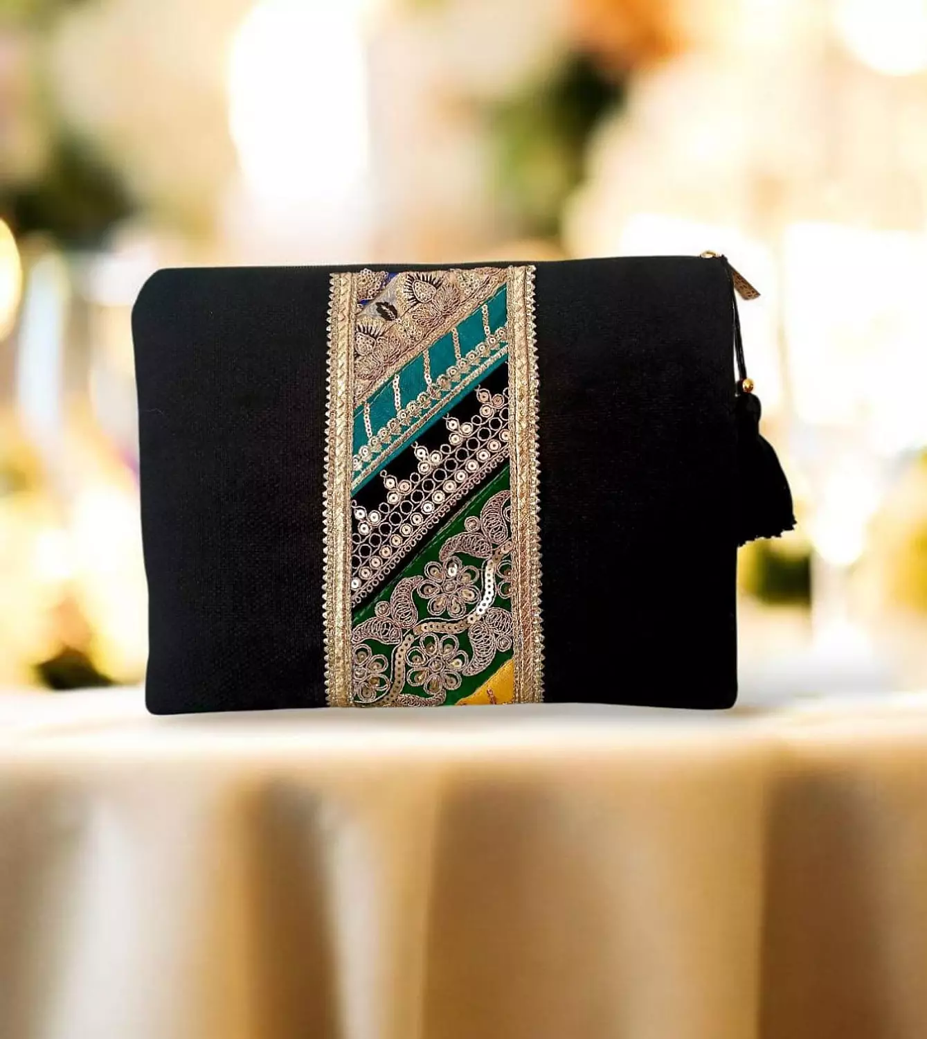 Black & Gold clutch 1