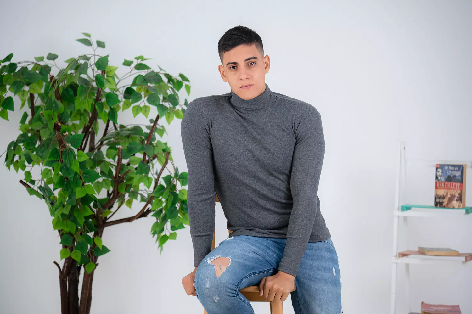 Men High Neck Top 4
