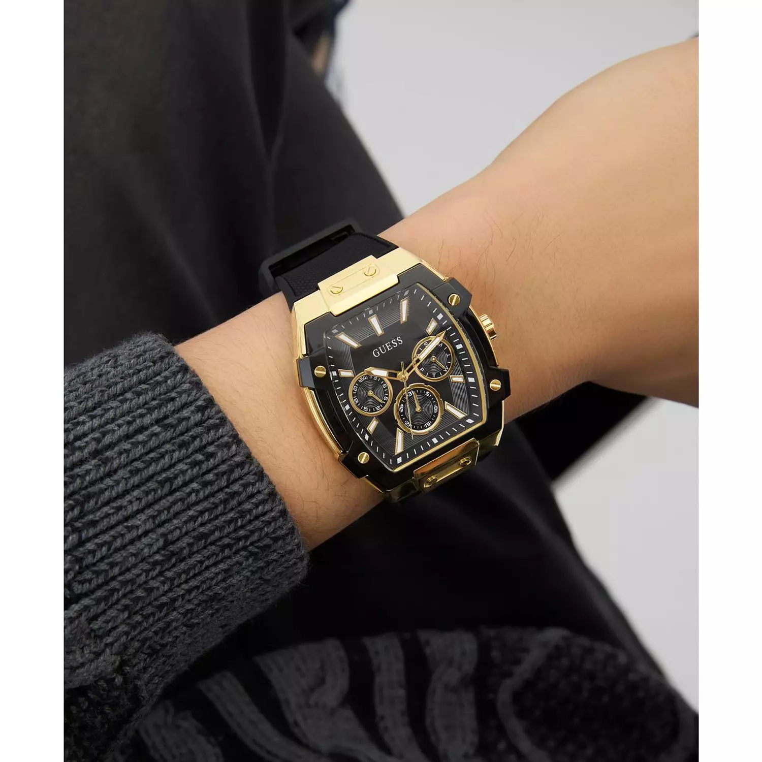 GUESS Mens Black Gold Tone Multi-function Watch Black Silicone Strap GW0956G2 9