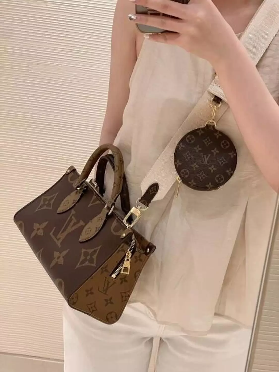 Lv on the go  1