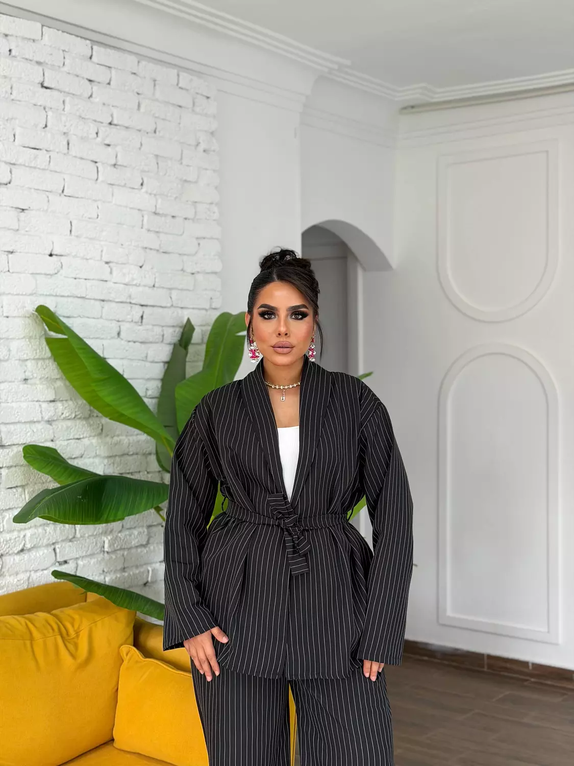 Contour Pinstripe Set In Black hover image