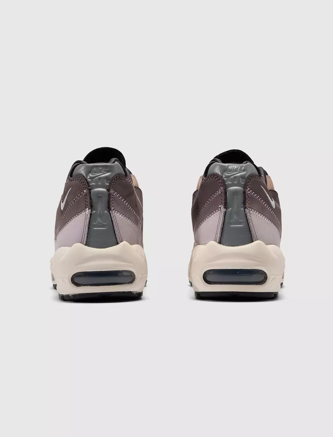 A MA MANIÉRE X NIKE AIR MAX 95 "DIFFUSED TAUPE/PHANTOM" 2