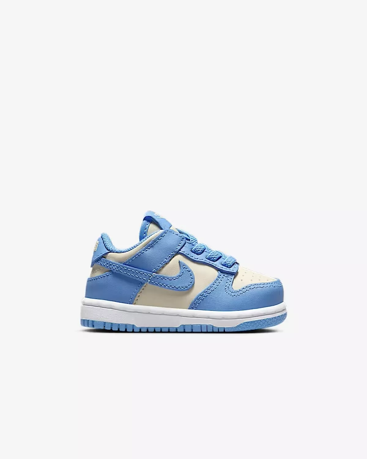 Nike dunks unc (kids)