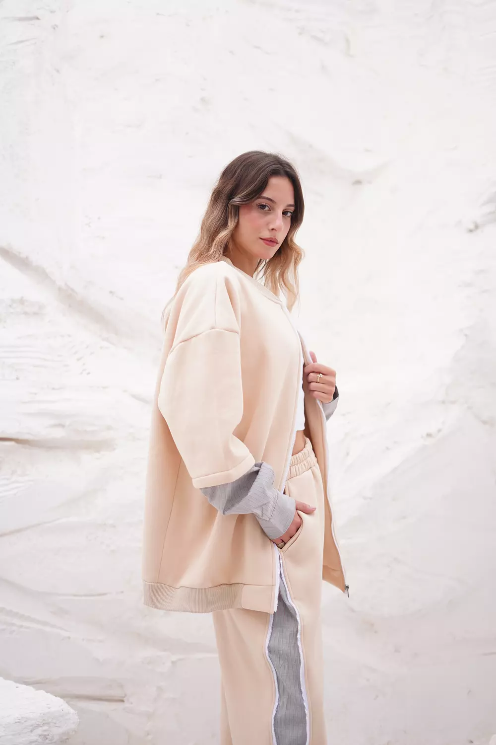 The melton sweatshirt  image