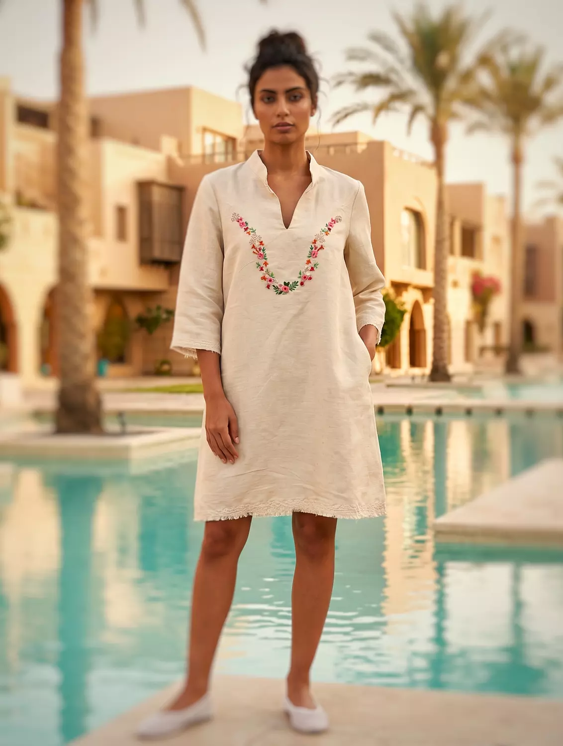 Collar Floral  Dress  image
