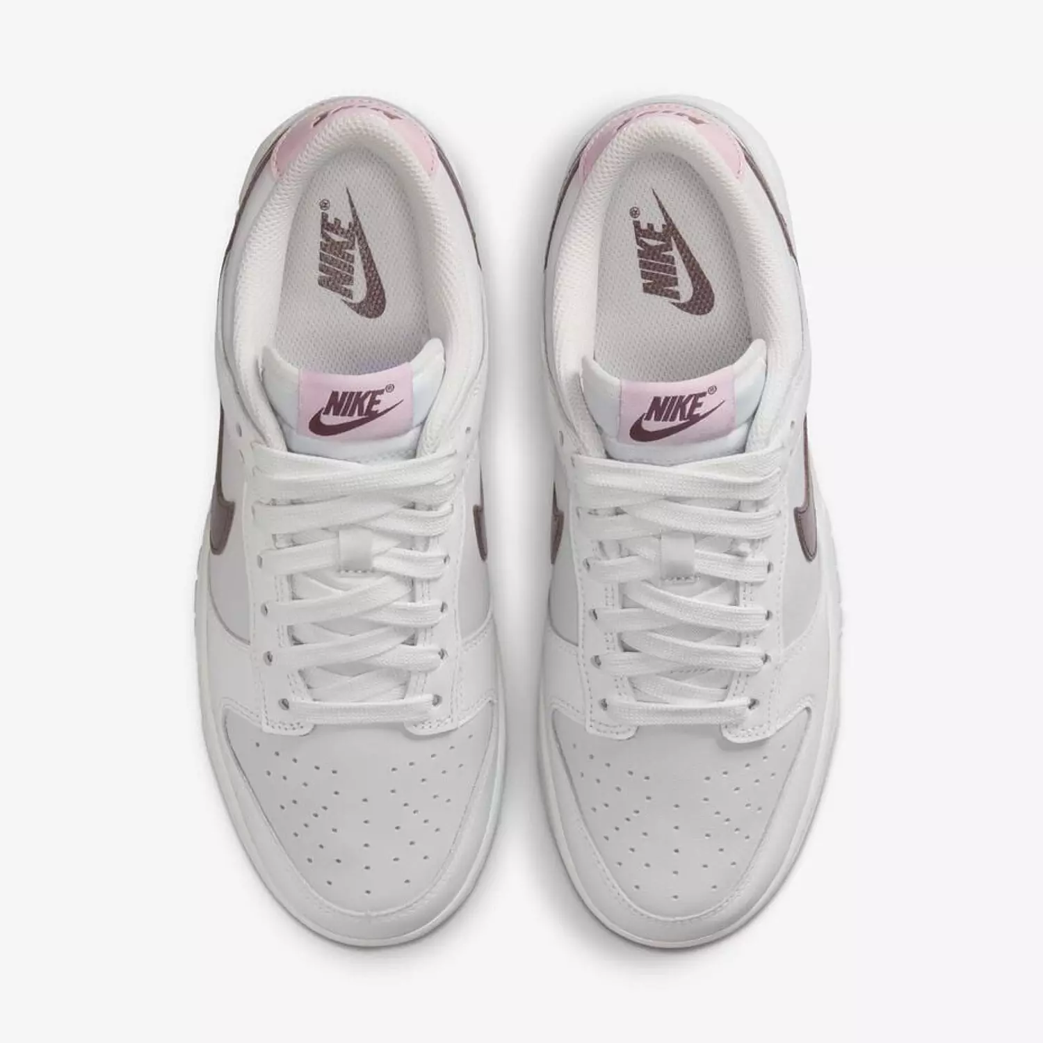 Nike Dunk Low Women's Shoes 1