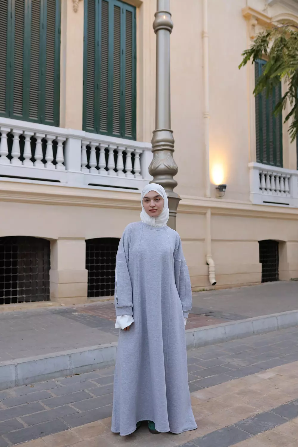 Nyla hoodie dress in gray 2