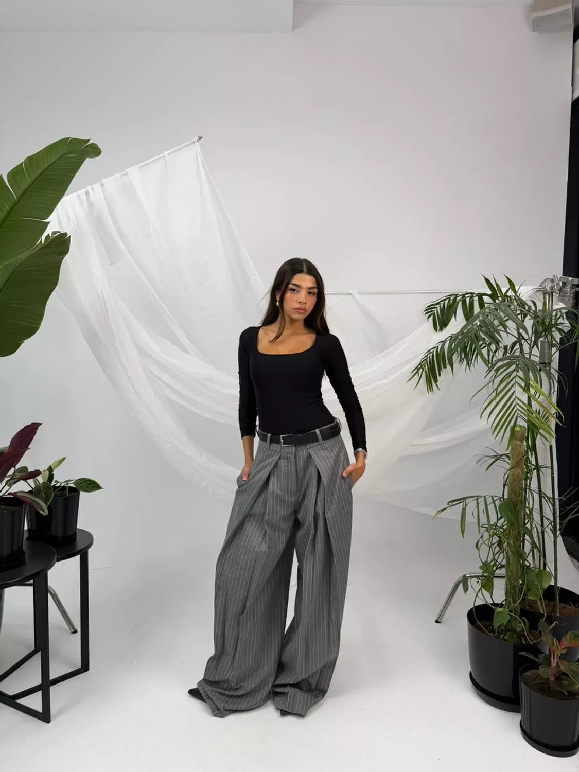 <p style="text-align: start">Stripped Tailored Pants</p>