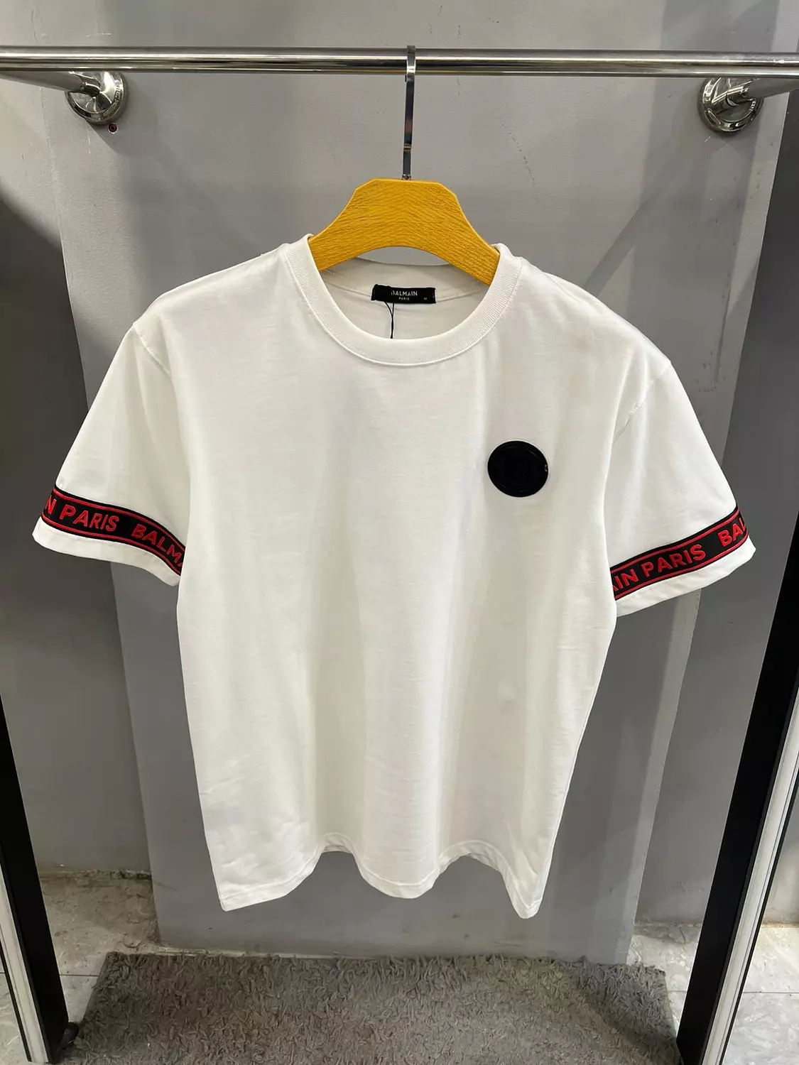 BALMAIN TSHIRT / 1402 image