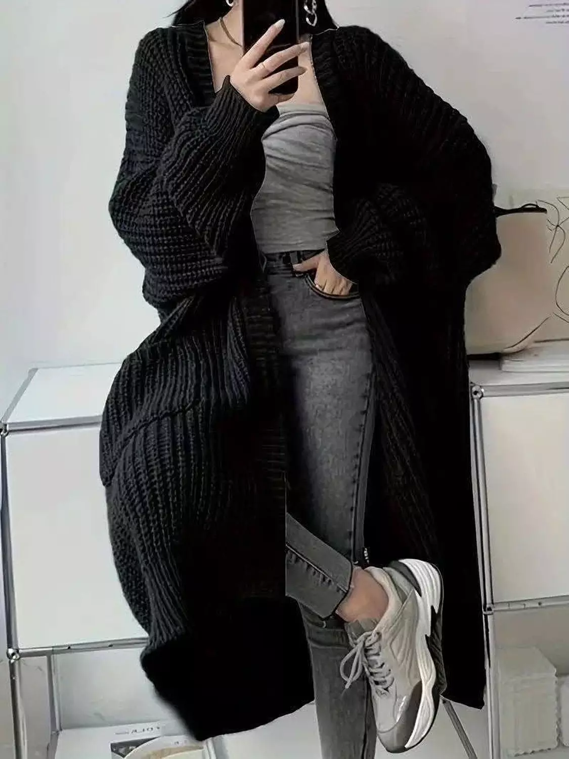 Elegant knitted cardigan 1