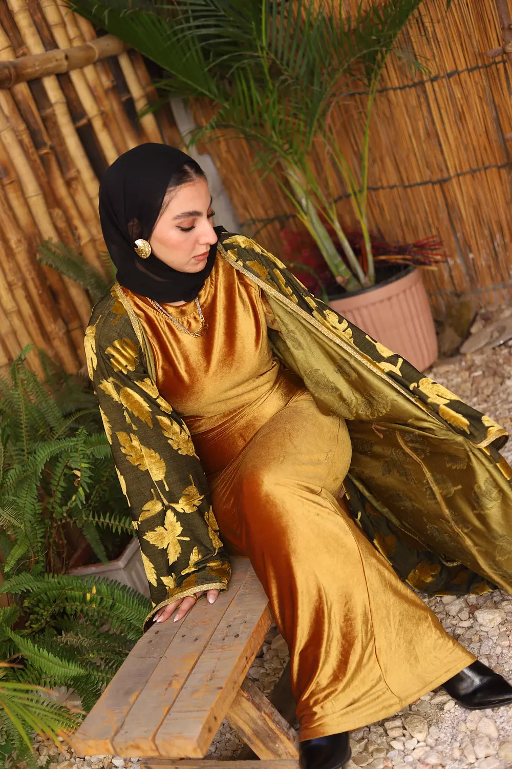 Velvet Leaves Kaftan  (Mustard) 8