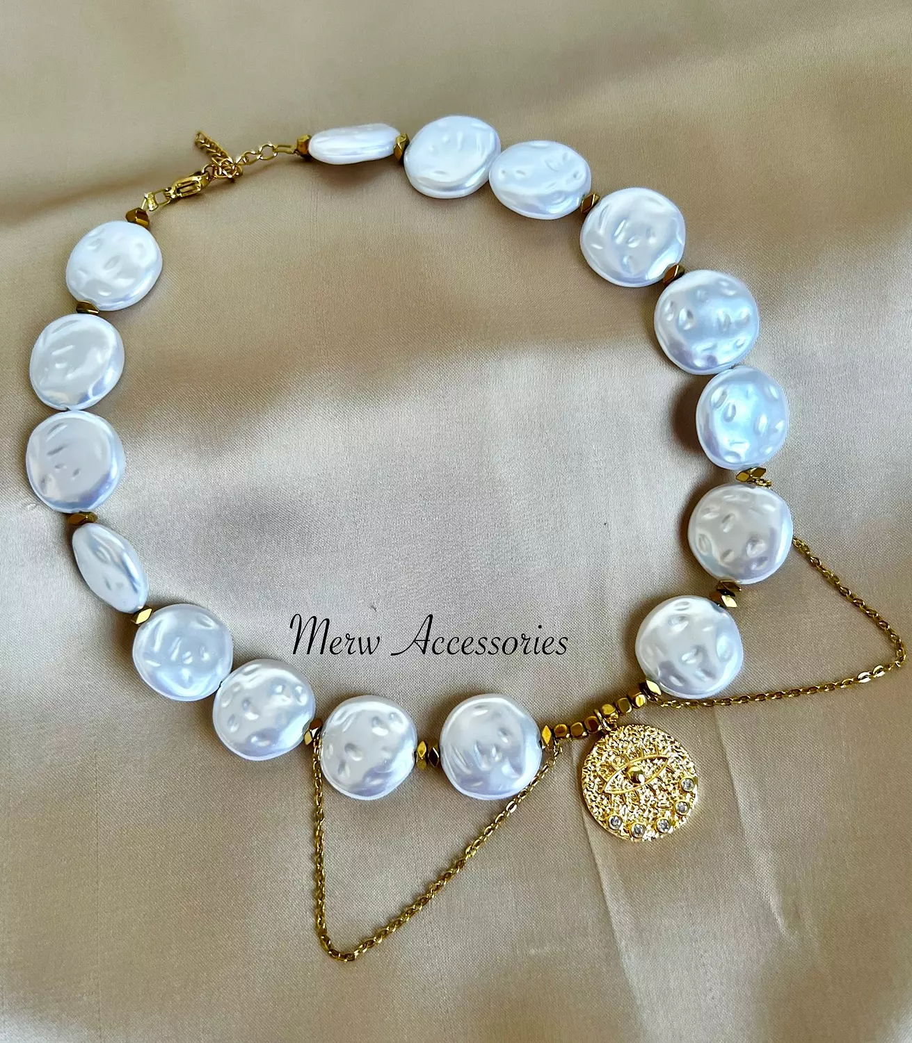 Pearl chockers co.2 6