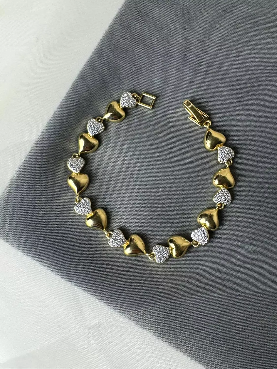 Heart Cristral Bracelet  image