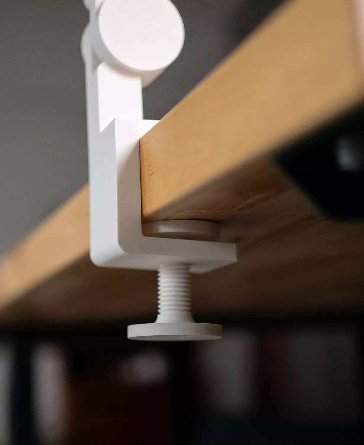 Articulating Task Lamp hover image