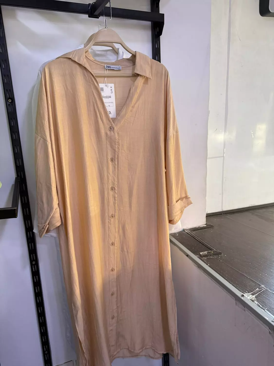 Relaxed-Fit V-Neck Shirt Dress 1