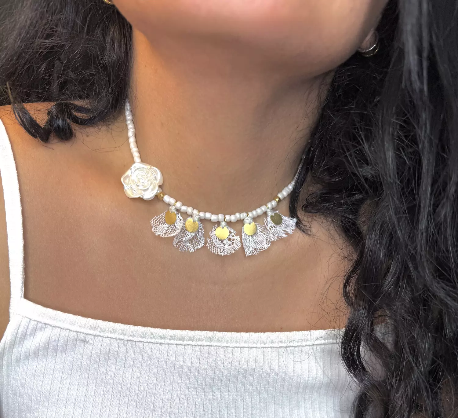 White Rose Necklace 1