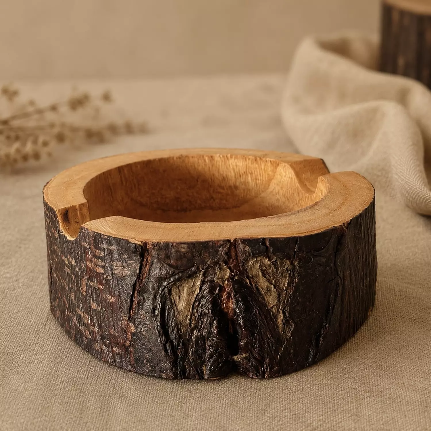 The log ashtray 2