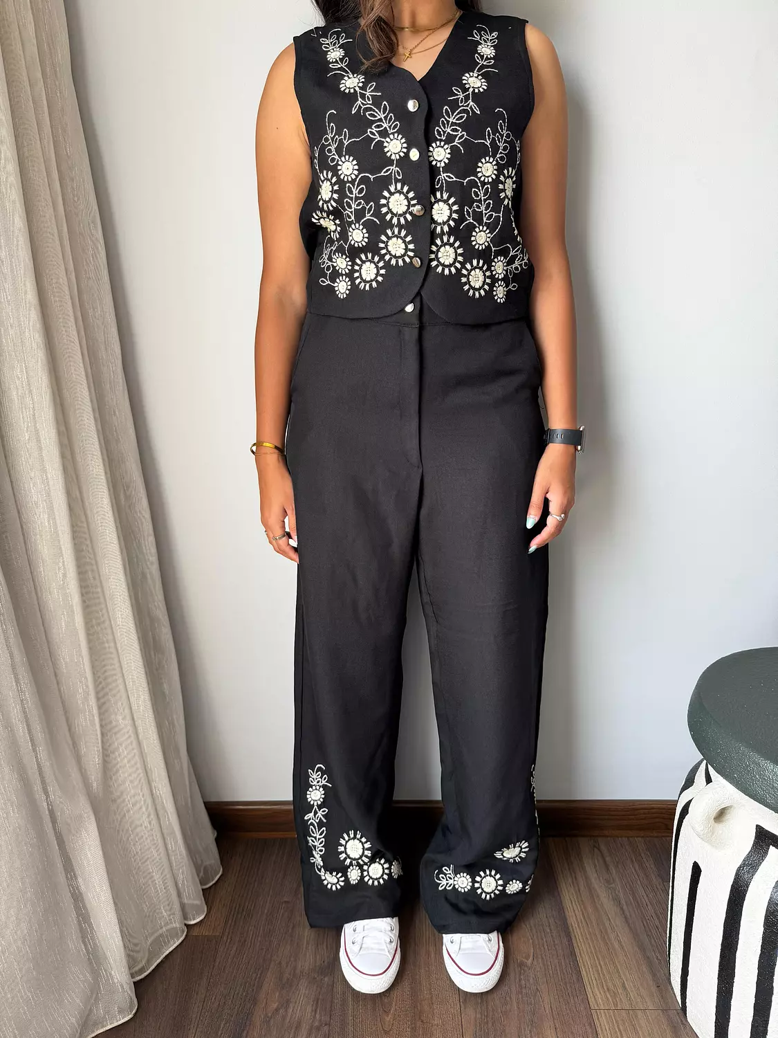 Sunkissed Linen Ensemble image