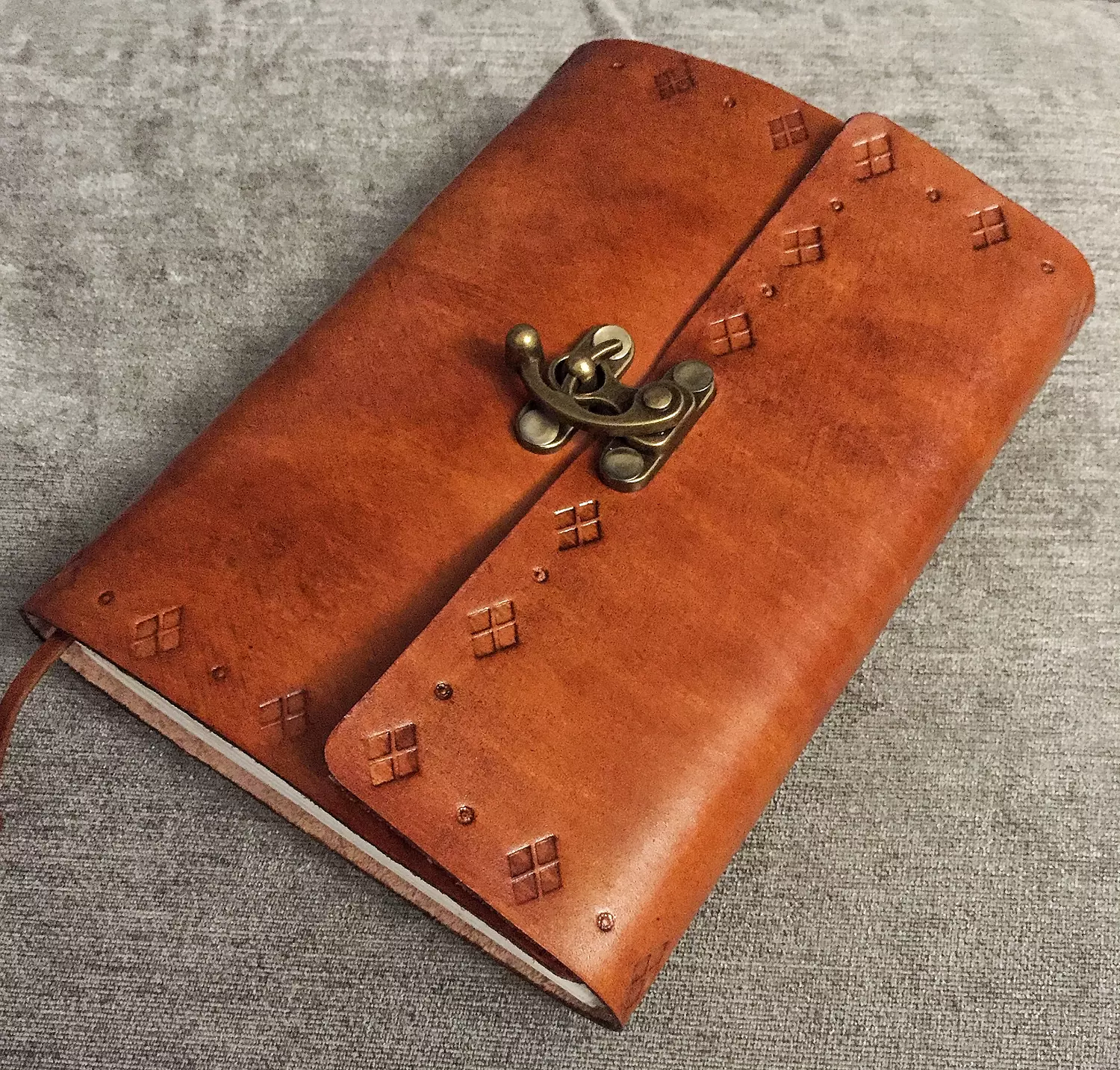 Tooled diamond border leather journal with lock clasp  3