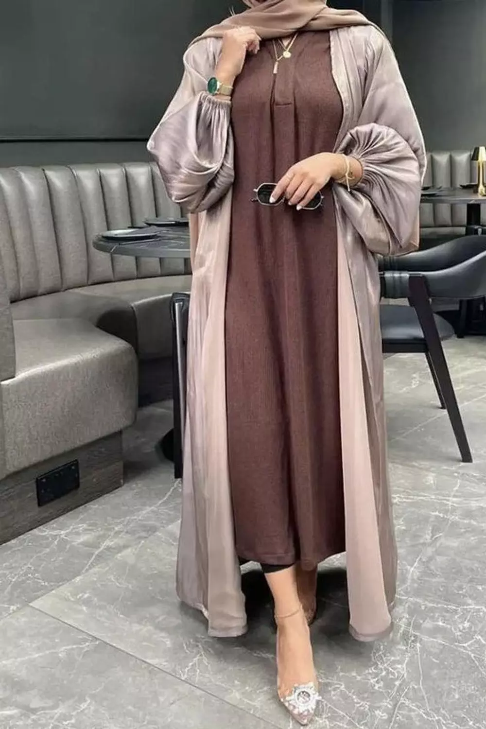 shimmer cardigan  image