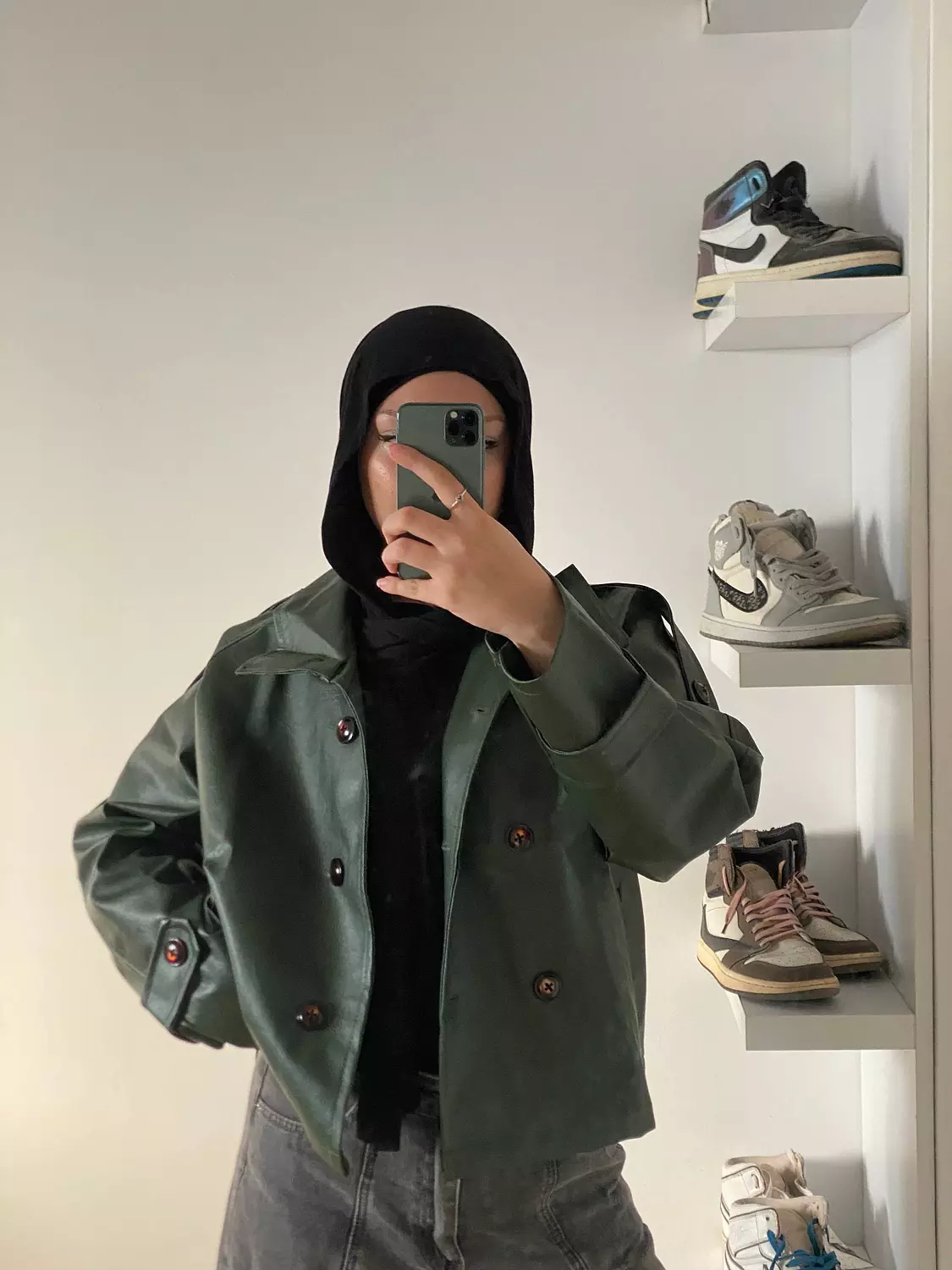 3-button leather jacket 5