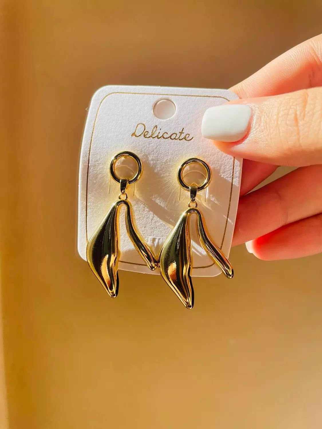 crab hand earing 