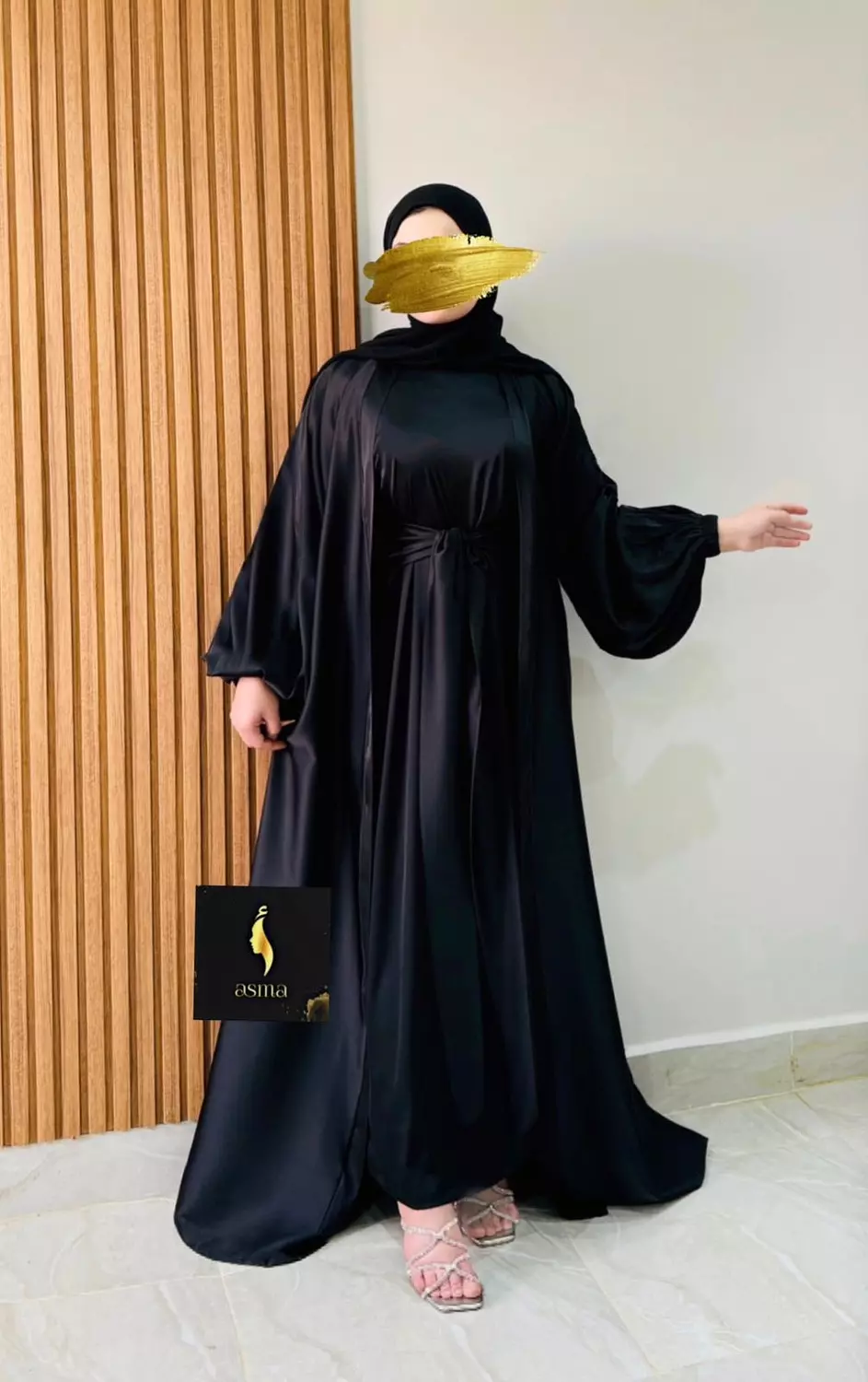 Plain Stain Black Abaya image