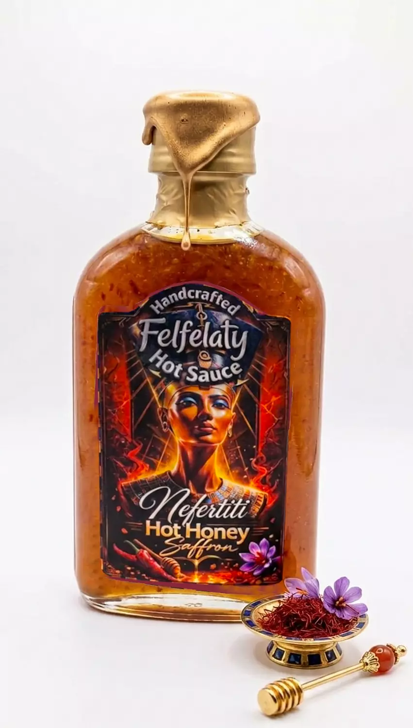 NEFERTITI image