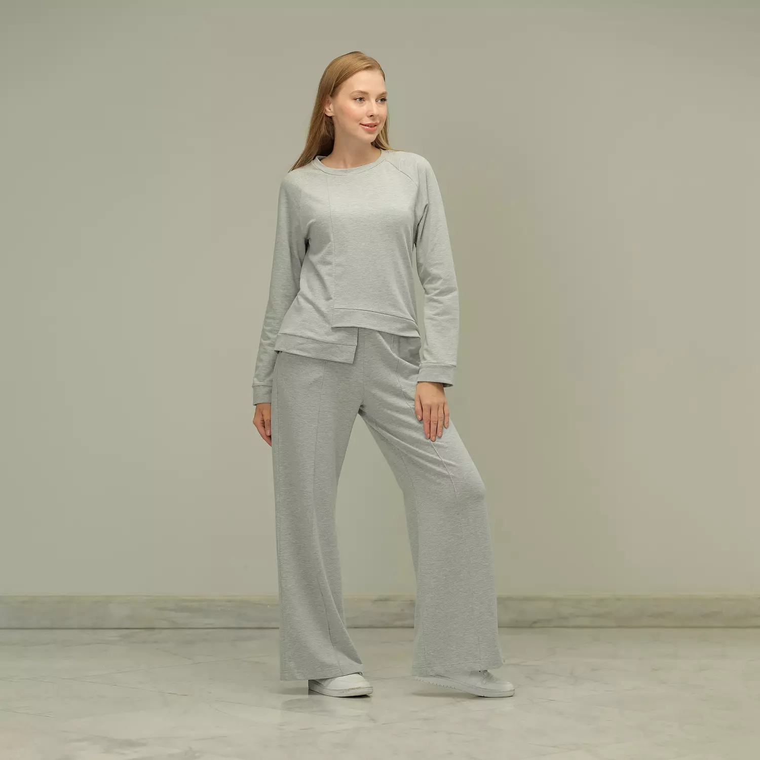Grey lounge set 1